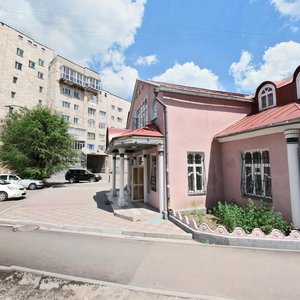 Komïssarov Street, 12, Karaganda: photo