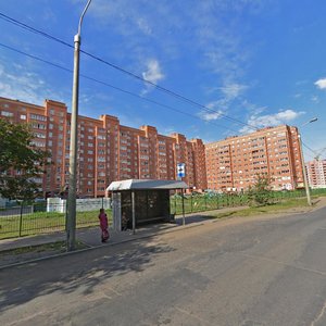 Prospekt Komarova, 16, : foto