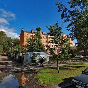 18th Vasilyevskogo Ostrova Line, 37Б ، سان بطرسبرغ: صورة