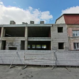 Ulitsa Tatyanichevoy, 16, : foto