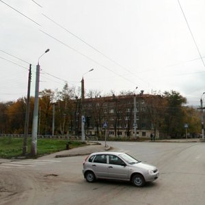 Новокуйбышевск, Улица Кирова, 2: фото