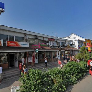 Vulytsia Yentuziastiv, 2Ж, Chernivtsi: photo