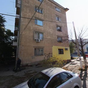 Stepana Zdorovtseva Street, 2, Astrahan: photo