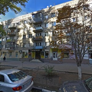 Ulitsa imeni Sakko i Vantsetti, 12, : foto