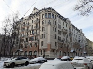 Pushkarskiy Lane, 9, Saint Petersburg: photo