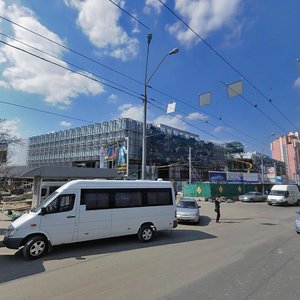 Antonovycha Street, No:176, Kiev: Fotoğraflar