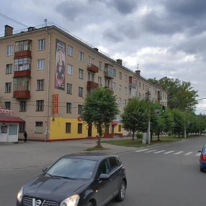 Череповец, Улица Ленина, 102А: фото