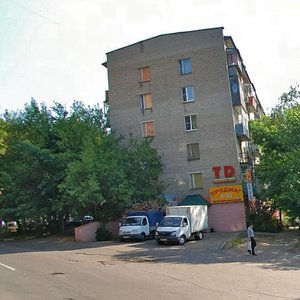 Дзержинский, Спортивная улица, 14: фото