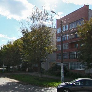 Ulitsa Chapayeva, 9, : foto