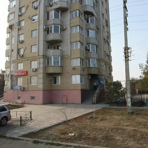 Sen-Simona Street, 48к1, Astrahan: photo