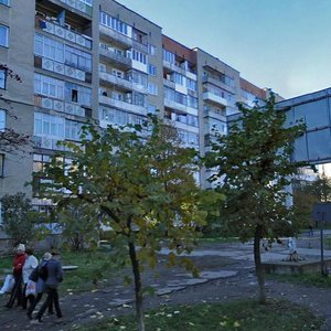 Vulytsia Yevhena Konovaltsia, 128, Ivano‑Frankivsk: photo