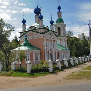 Углич, Ростовская улица, 60: фото