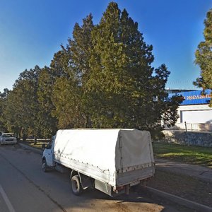 Oktyabrskaya ulitsa, 48, : foto