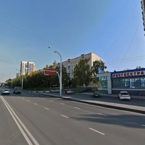 Новокузнецк, Улица Кирова, 56: фото