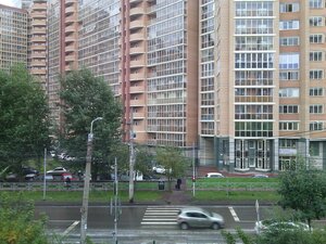 Akademika Kirenskogo Street, 32, : foto