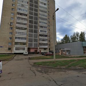 Naberezhnochelninskiy Avenue, 16, Naberezhnye Chelny: photo