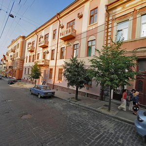 Vulytsia Ivana Franka, 17, Chernivtsi: photo