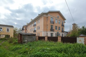 Bulvarnaya ulitsa, 13, : foto