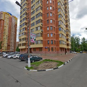 Komsomolskaya Street, No:10к1, Reutov: Fotoğraflar