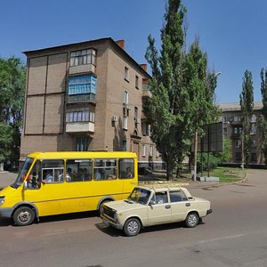 Vulytsia Rakitina, 7, Kryvyi Rih: photo