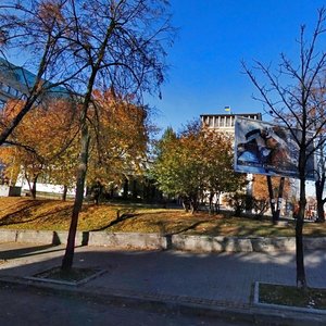 Instytutska Street, 6, Kyiv: photo