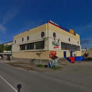 Кола, Проспект Виктора Миронова, 1: фото
