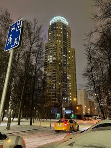 Москва, Улица Дыбенко, 38к1: фото