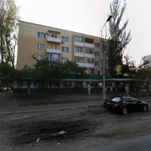 Астрахань, Боевая улица, 71: фото