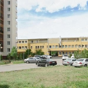 Астана, Проспект Кабанбай Батыра, 2/1: фото
