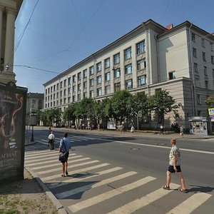 Suvorovskiy Avenue, 16/13, Saint Petersburg: photo