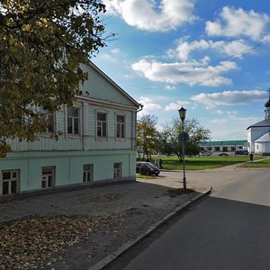 Torgovaya Square, 10, Suzdal: photo