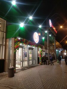 Тольятти, Улица 40 лет Победы, 28: фото