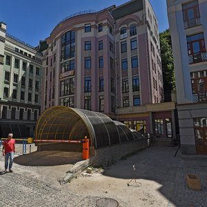 Vozdvyzhenska Street, 52, Kyiv: photo