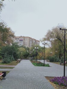 Орск, Улица Докучаева, 17: фото