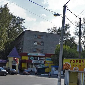 Geroyev Kursantov Street, 17, : foto