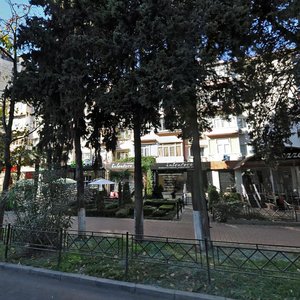 Сочи, Улица Воровского, 5: фото