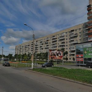 Oboronnaya street, 2, Kolpino: photo