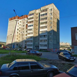 Poliny Osipenko Street, 10, Murmansk: photo