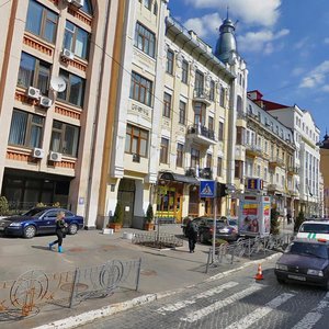 Bohdana Khmelnytskoho Street, 52А, Kyiv: photo