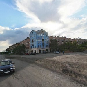 Lenın kóshesi, 1, Saran: photo