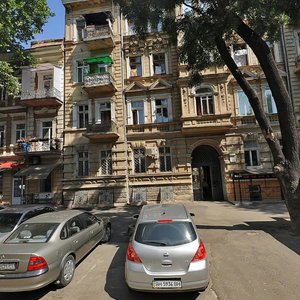 Yevreiska vulytsia, 56, : foto
