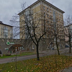 Charviakova Street, 5, Minsk: photo