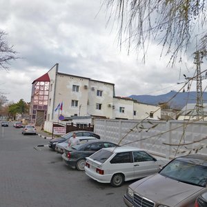 Serafimovicha Street, 2, Gelendgik: photo