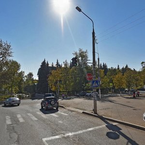 Neftyanikov Avenue, 32, Elabuga: photo