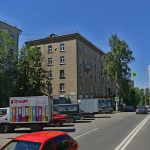 Дзержинский, Улица Ленина, 8: фото
