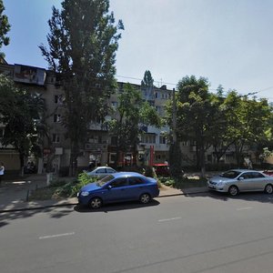 Vulytsia Kosmonavtiv, 13, Odesa: photo