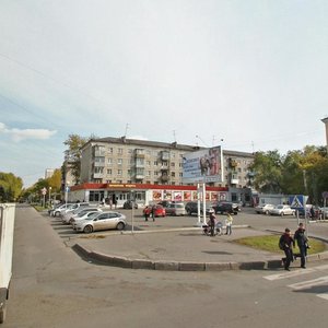 Новокузнецк, Улица Спартака, 18: фото