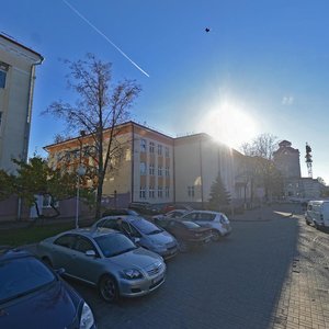 Vulica Shcharbakova-Nabiarezhnaja, 8, : foto