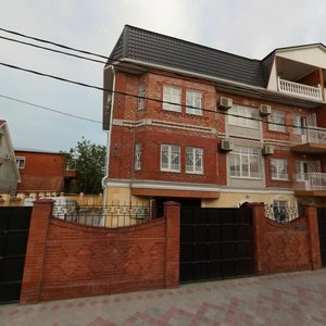 Iantarnaia Street, 42, Gelendgik: photo