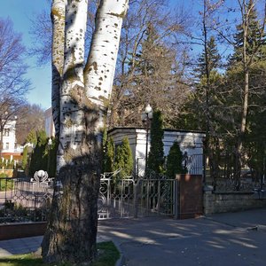 Rossiyskaya ulitsa, 7, : foto